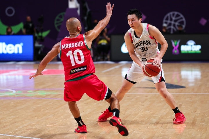 媒体人:日本头号射手富永启生被防死了 小快灵如不准根本没法打