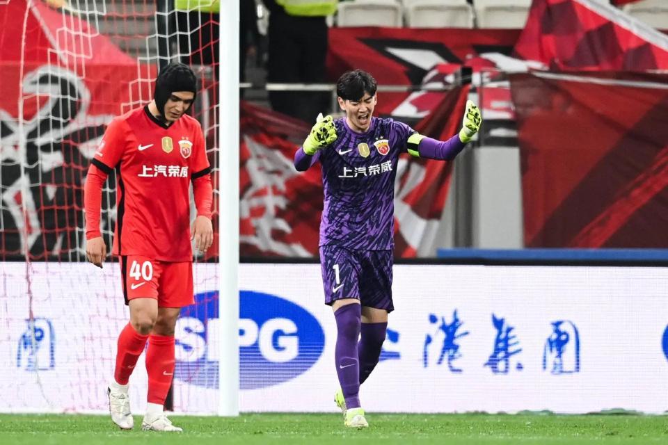 体育赛事直播-海港遇强不强!BIG5内战8战1胜,蓉城7胜1平,暂时反超申花