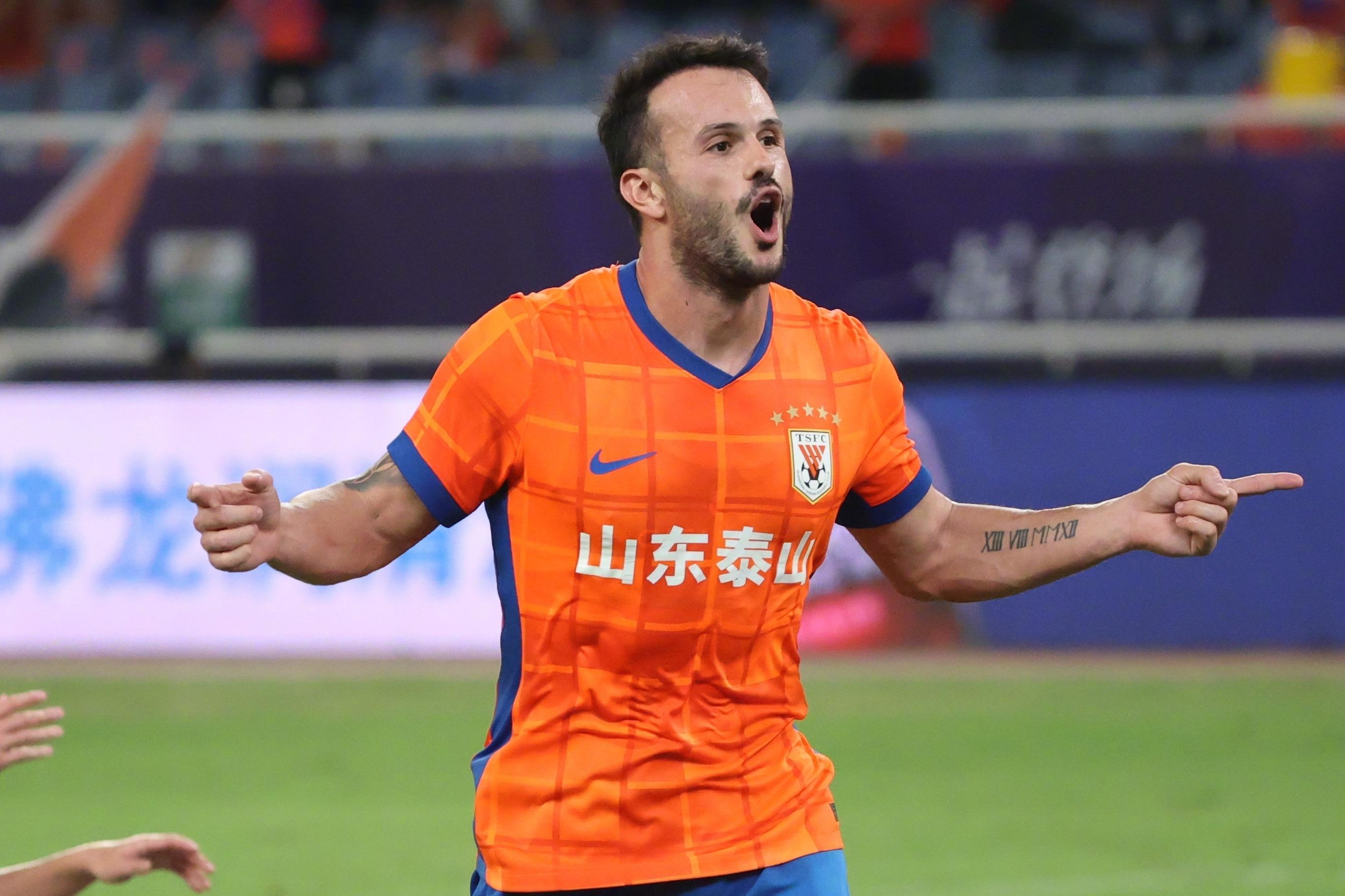 kaiyun网页版-6场比赛狂揽11粒进球,韩鹏用什么激活了卡扎伊什维利?