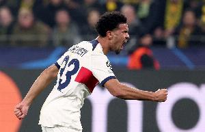 开云登录入口-19岁埃梅里已3夺法甲冠军，超越本泽马成为做到这一点最年轻球员