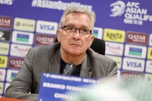 kaiyun网页版-李璇:我不想喊换帅 但伊万留任不代表他可以继续这么固执下去