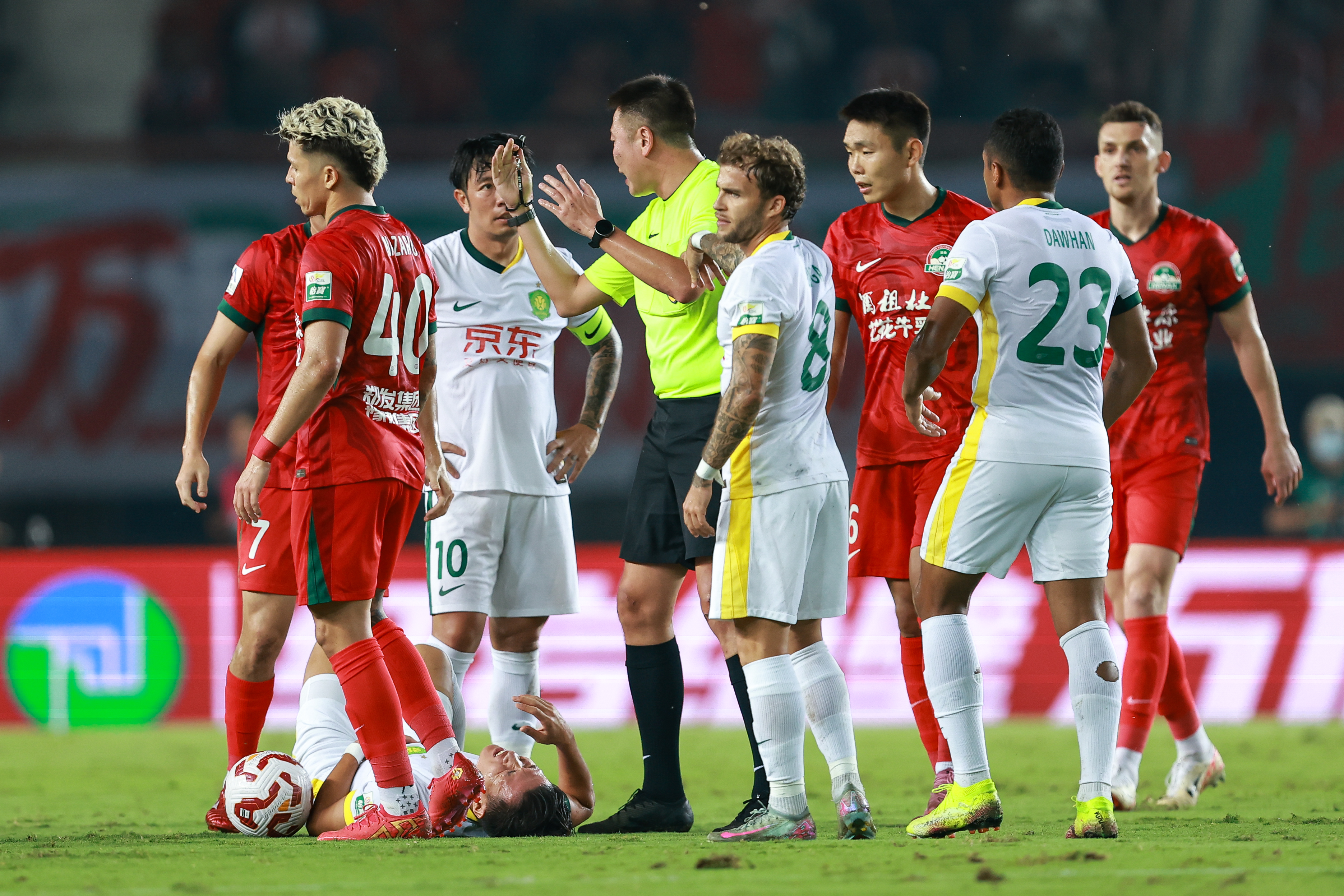 kaiyun网页版-👀半程冠军国安联赛两连败+丢8球+0进球,距榜首已有5分