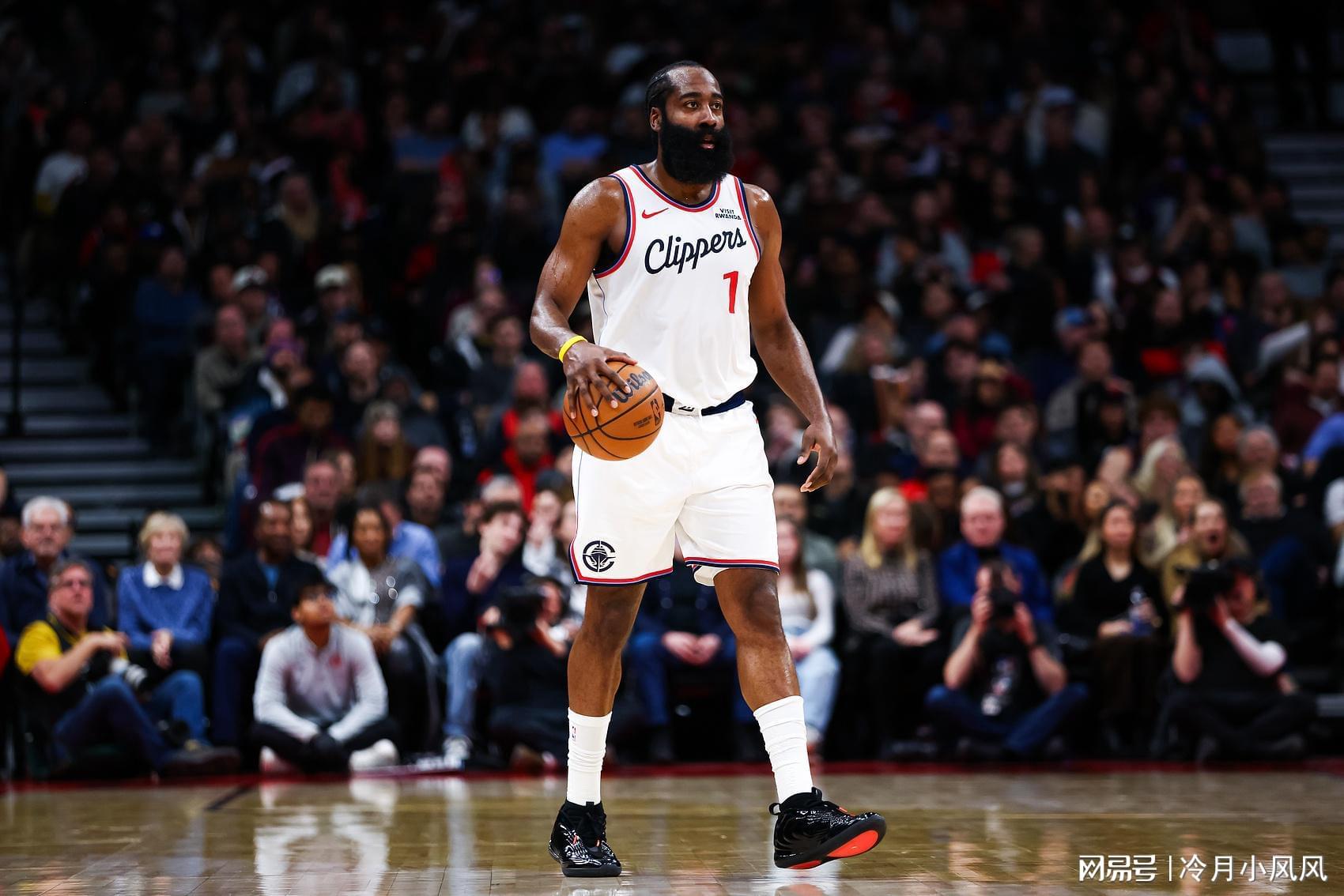 快船惨败夜:哈登疲态尽显,悍将难堪大用,小卡令人担忧