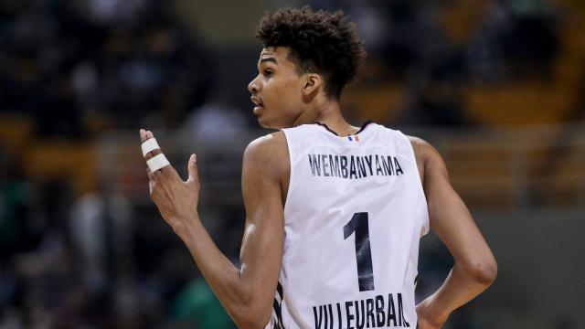 米切尔交易尘埃落定 爵士入局文班亚马争夺战