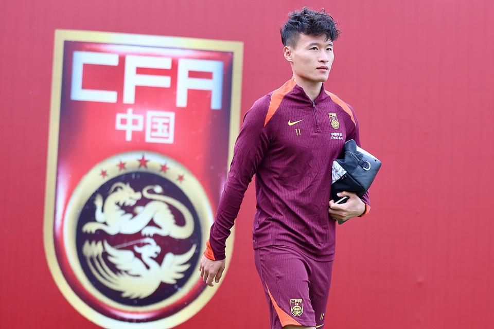 2-2！国足遭俄超豪门绝平+无缘2连胜 朱鹏宇首球 林良铭连场破门