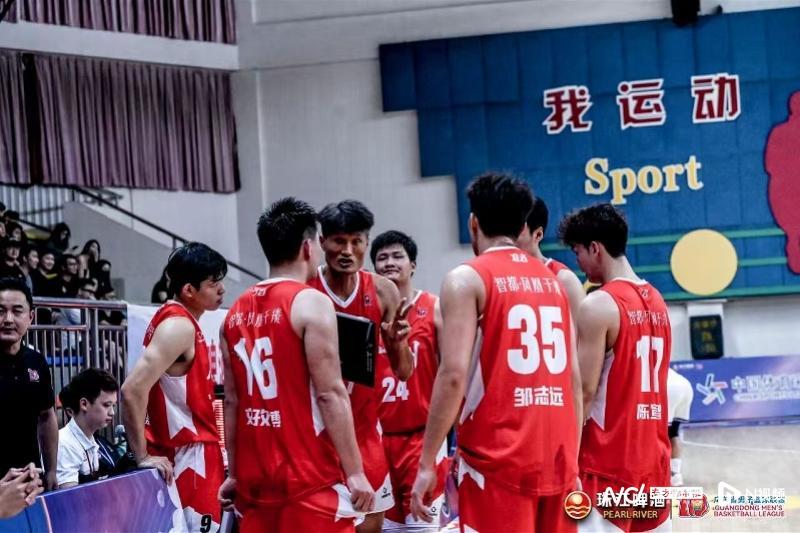 篮球直播平台-广州男篮公布“粤BA”参赛名单，十五运会金牌教练挂帅出征